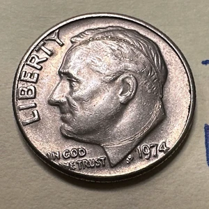 1974 ROOSEVELT DIME 10C 7488N - Picture 1 of 3