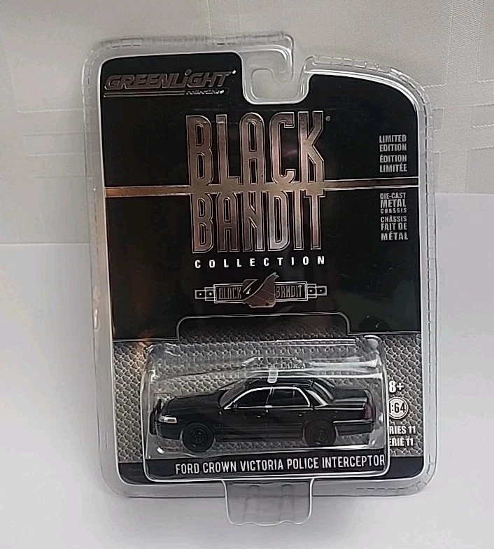 GREENLIGHT BLACK BANDIT SERIES 11 1:64 Ford Crown Victoria Police Interceptor  - Image 1 of 4