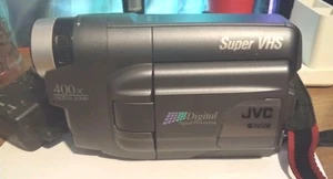 Caméscope JVC Super VHS - Photo 1 sur 16
