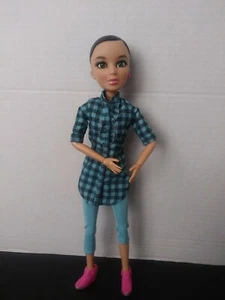 LIV Real Girls Real Life Katie Doll Spin Master 2009 Brunette Green Eyes Clothed - Picture 1 of 6