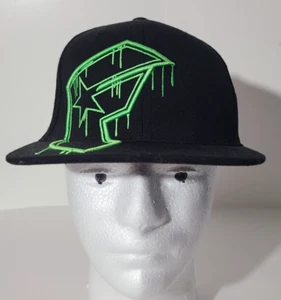 Mütze/Kappe berühmte Sterne und Riemen gesticktes Logo schwarz Small/Medium flexible Passform - Bild 1 von 8