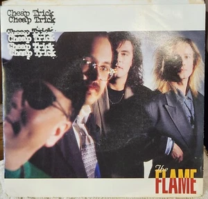 Cheap Trick "The Flame" 1988 EPIC Oz 7" PS 45rpm - Picture 1 of 4