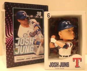 2025 - JOSH JUNG of the TEXAS RANGERS BASEBALL CARD (SGA) BOBBLEHEAD - NEU - Bild 1 von 2