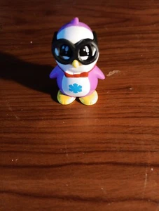 186 - RYANS WORLD - PECK THE PENGUIN - Picture 1 of 2