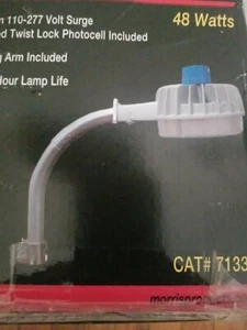 Morris 71332 LED Dusk to Dawn Area Light 42.2W 2167 lm - Picture 1 of 9