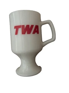 Taza de café/vaso de leche con patas vintage TWA Trans World Airlines - Imagen 1 de 10