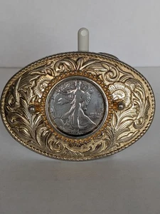 1943 Walking Liberty Half Dollar Belt Buckle - Bezel Set Gold Toned - Foto 1 di 6
