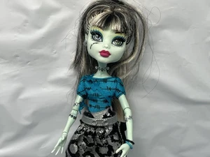Monster High Doll Frankie Stein Gen 1 - Picture 1 of 9