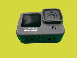 GoPro HERO9 Action Camera/Videocamera 5K Nera, DIFETTOSA, NON SI ACCENDE - Foto 1 di 4