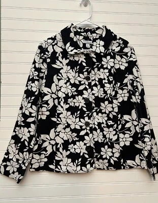 Chaqueta Blazer Croft & Barrow Para Mujer XL Floral Negra Blanca Cuello Abotonado Foto 1 de 4