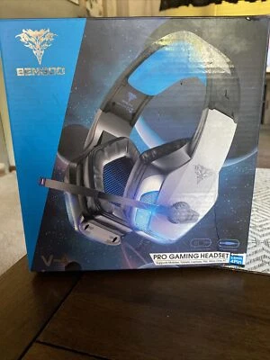 BENGOO G9000 Stereo Pro Gaming Headset for PS4 PC Xbox One PS5 Controller, See D - Image 1 of 3
