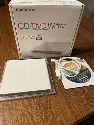 Memorex USB 2.0 External 8 x DVD / 24 x CDR CD/DVD Writer MRX-650LE V7 - Image 1 of 3