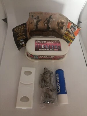 Hokuto No Ken Mini Gashapon Personaggio Toki busto Argento - Immagine 1 di 3