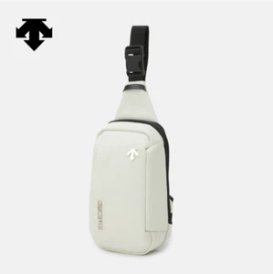 NEW DESCENTE Small Hardy Sling bag SQ123UBG11 IVORY UNISEX SIZE - Picture 1 of 8