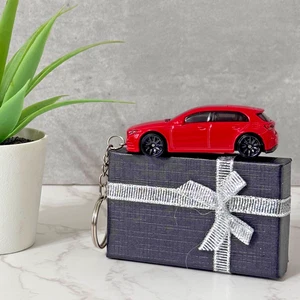 Hot Wheels Mercedes Benz A Class Red Keyring Key Chain Gift Box - Picture 1 of 1