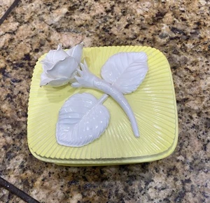 Pre Owned Fitz And Floyd Solid Yellow With A White Rose Trinket Box/Candy Dish - Picture 1 of 7
