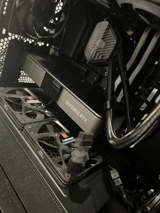 NVIDIA Founders Edition GeForce RTX 3070 8GB GDDR6 Graphics Card Excellent - Afbeelding 1 van 5
