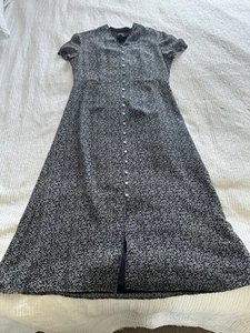 Vestido midi vintage Laura Ashley años 90 azul marino floral 100 % seda 14 16 abotonados - Imagen 1 de 14