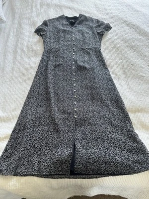 Vestido Midi Vintage Laura Ashley Anos 90 Azul Marinho Floral 100% Seda 14 16 Botões para Baixo - Imagem 1 de 4