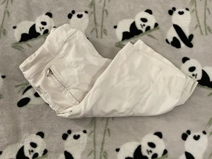 Pantaloncini da golf donna Izod taglia 2 bianchi vita media tasche zip tempo libero - Foto 1 di 5
