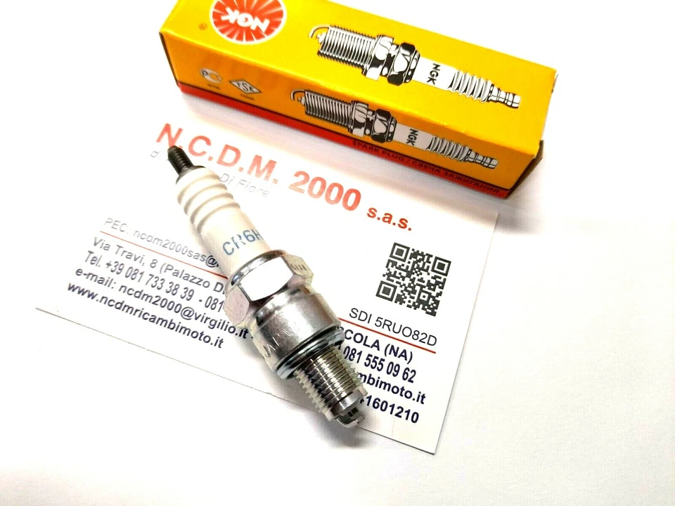 CANDELA NGK SPARK PLUG CR6HS YAMAHA XVS 250 VG031 250 2001 - Immagine 1 di 1