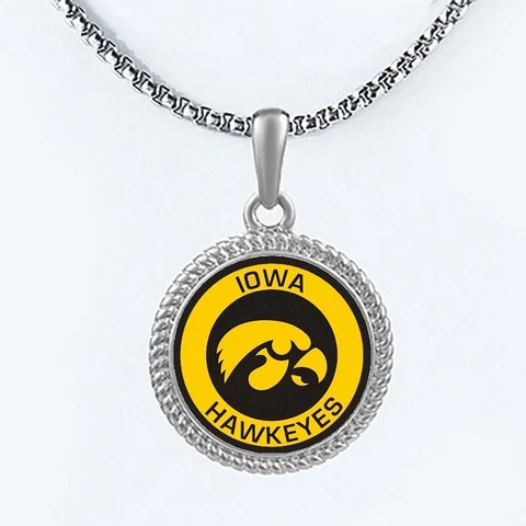 Iowa Hawkeyes Mens Womens 20" Lnk Chain Pendant Necklace w Gift Pkg D22 Cover