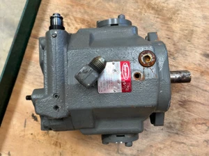 Toyo-Oki HPP-VD3V-F40A3-A Hydraulic Oil Gear Assembly Pump HPPVD3VF40A3A - Picture 1 of 5