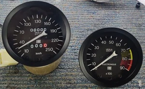 FIAT DINO 2400 COUPE / SPIDER TACHO UND DREHZAHLMESSER KOMPLETT RESTAURIERT E10 - Bild 1 von 9
