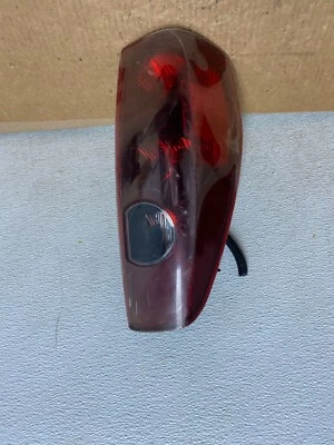 2004 to 2012 Chevrolet Colorado GMC Canyon Right Passenger Side Tail Light I1003 - Image 1 of 4