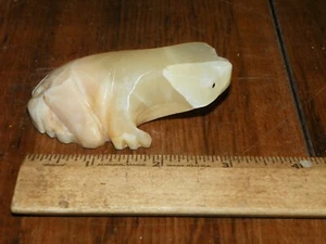 Vintage Carved Onyx Stone Frog Toad Figurine Paperweight - Picture 1 of 3