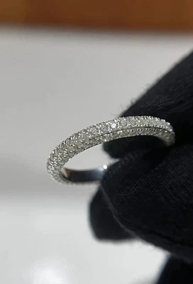 Banda de compromiso de eternidad de diamantes naturales de corte redondo de 3 quilates en oro blanco de 14 quilates Foto 1 de 4