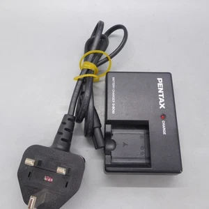 Pentax D-BC63 Charger For Pentax D-Li63 Batteries - Picture 1 of 4