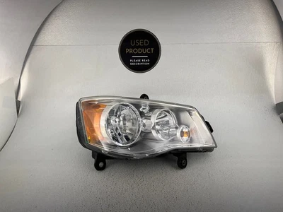 OEM | 2011-2016 Chrysler Town & Country Halogen Headlight (Right,Passenger) Foto 1 de 4