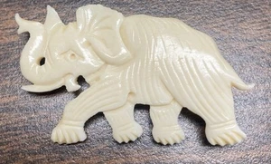 Art Deco Brosche Anstecknadel geschnitzt Zelluloid Elefant - Bild 1 von 6