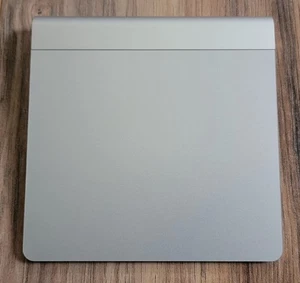 Apple A1339 Wireless Magic TrackPad (MC380LL/A) - Picture 1 of 8