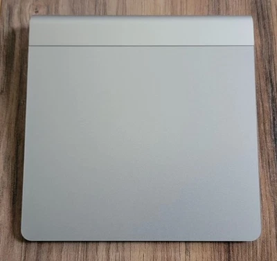 Apple A1339 Wireless Magic TrackPad (MC380LL/A) - Image 1 of 4