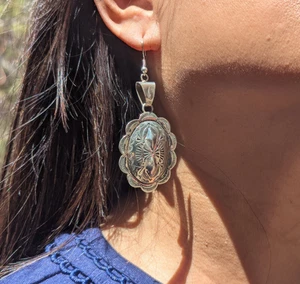 Handcrafted Native American 3D Concho Design Dangle Earrings Navajo Jewelry - Picture 1 of 11