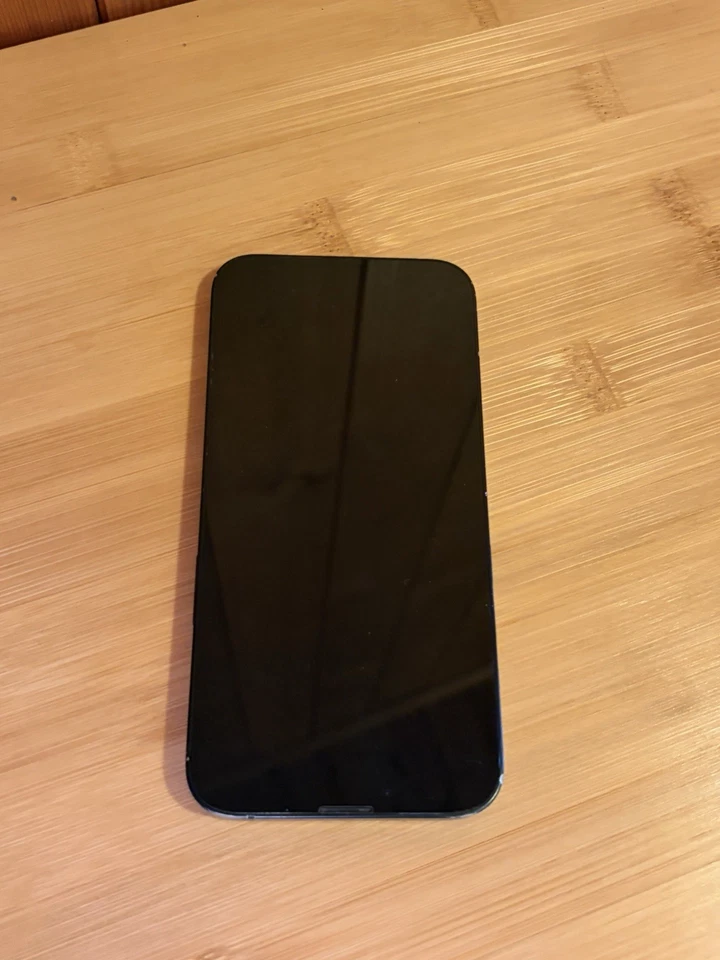 iPhone 16se - Bild 1 von 4