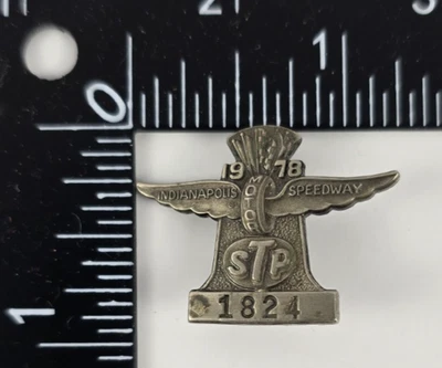 Vintage 1978 Indianapolis Motor Speedway STP 1824 Pin Badge - Image 1 of 2