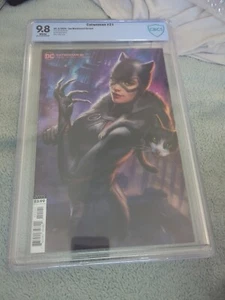 Catwoman #21 Cbcs 9.8 - Picture 1 of 3