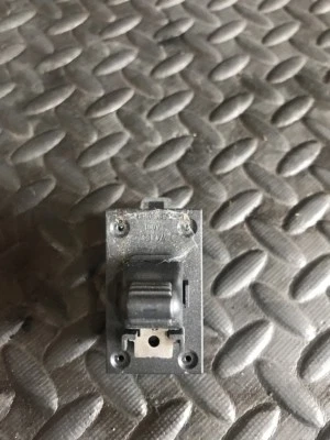 Interruptor techo Chrysler Sebring 2.7 convertible año 2002 746792101 Oyk961L8Ab - Imagen 1 de 4