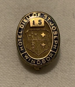 Vintage Hotel Dieu Of St. Joseph’s Windsor Hospital Lapel Pin (Ontario, Canada) - Picture 1 of 3
