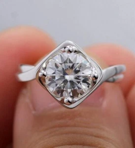 1.50Ct White Round Cut Moissanite Solitaire Curved Wedding 14K White Gold Ring - Picture 1 of 5