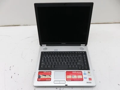 Portátil Toshiba Satellite A85-S107 Intel Celeron M 256 MB Ram sin disco duro, batería defectuosa Foto 1 de 4