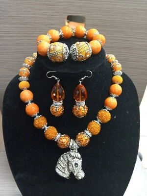 Pendientes y pulsera collar redondo de 8 mm con cuentas de cristal naranja natural Foto 1 de 4