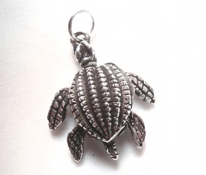 Sea Turtle 925 Sterling Silver Necklace Corona Sun Jewelry - Picture 1 of 2
