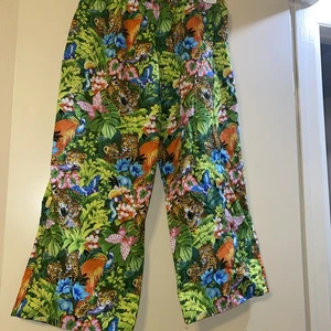 tropical hawaiian parrot toucan colorful hand made gouchos 14” waist short pants - Picture 1 of 3