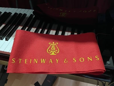 Cubierta de llave Steinway & Sons LANA MERINO bordada para pianos de cola y verticales LUX Foto 1 de 4