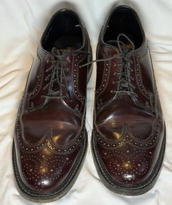 Vintage Florsheim Shell Cordovan Burgundy Wing Tip Mens Shoes Size 8.5 C - Picture 1 of 9