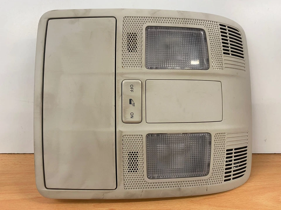 MAZDA 6 GJ MK3 2013-2018 FRONT INTERIOR ROOF LIGHT TG1667SS1C - Изображение 1 из 3